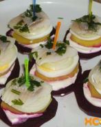 Овощные бутерброды с сельдью