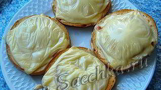 Рецепт Самые простые горячие бутерброды с сыром