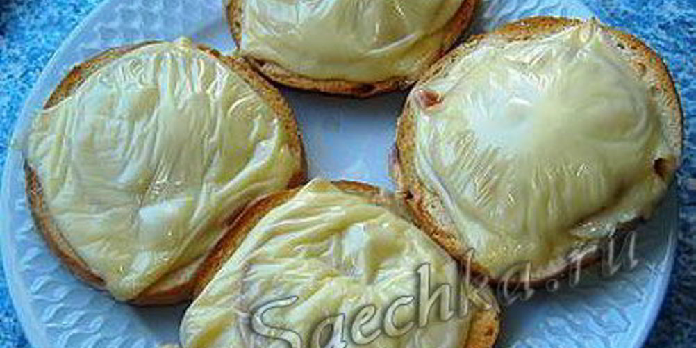 Как приготовить самые простые горячие бутерброды с сыром