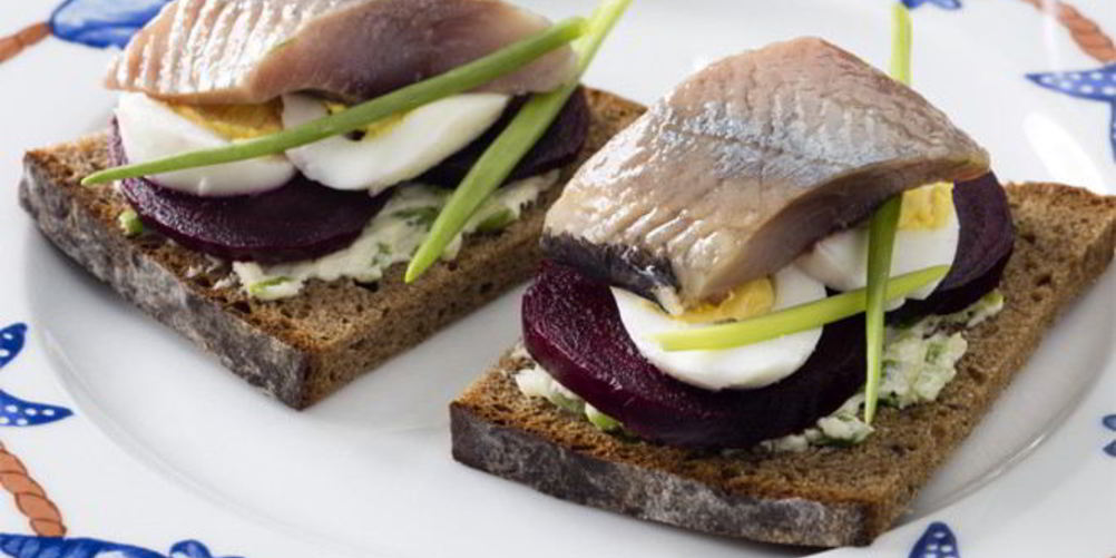 Как приготовить закусочные бутерброды