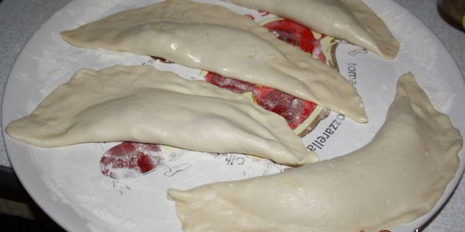 Рецепт чебуреки с мясом