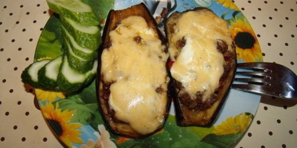 Как приготовить фарш с баклажанами и помидорами