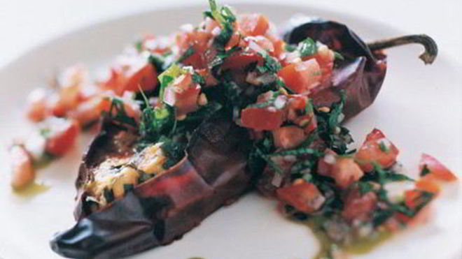 Рецепт Фаршированные чили с томатным соусом