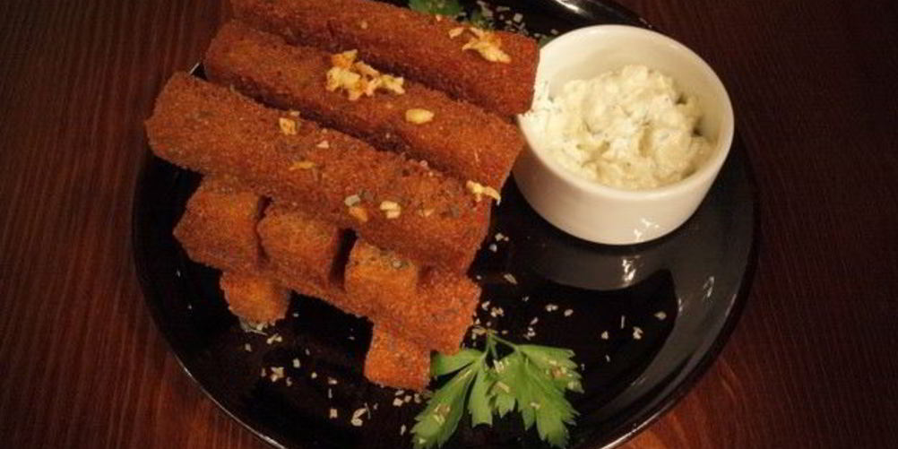 Как приготовить чесночные гренки