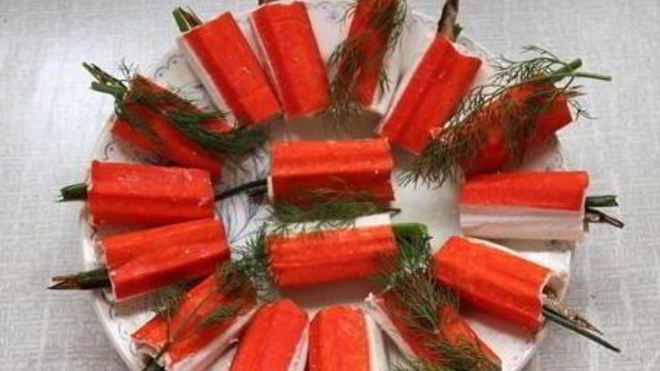 Рецепт Крабовые палочки фаршированные яйцом и шпротами