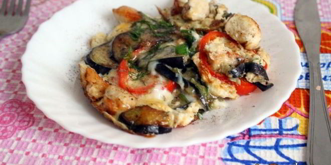 Рецепт баклажаны с курицей в омлете