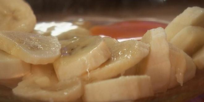 Рецепт банановый омлет с банановым кремом