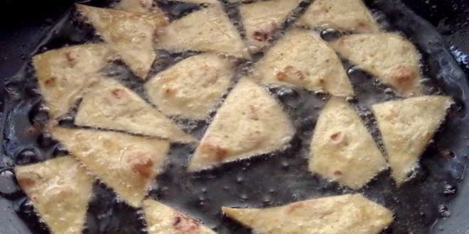 Рецепт быстрый омлет из микроволновки с чипсами