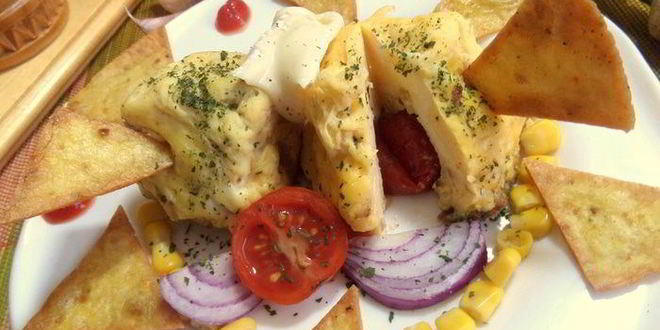 Рецепт быстрый омлет из микроволновки с чипсами