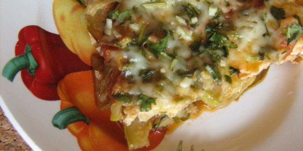 Как приготовить фриттата с кабачками, помидорами, зеленью и пармезаном