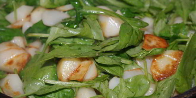 Рецепт фриттата с картофелем, шпинатом и творожным сыром