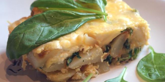 Рецепт фриттата с картофелем, шпинатом и творожным сыром