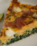 Фриттата с ветчиной, шпинатом и сыром