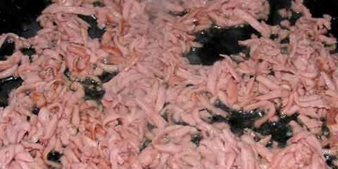 Рецепт фриттата с зеленым горошком, ветчиной и луком