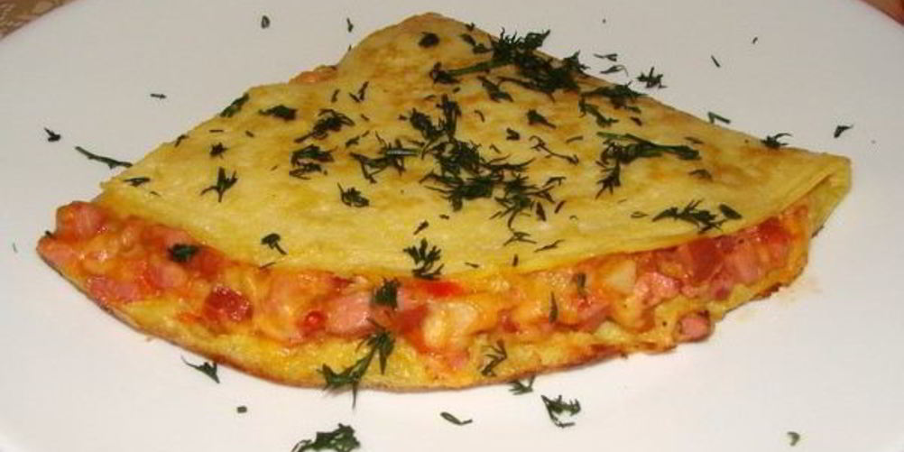 Как приготовить омлет по-французски с начинкой к завтраку