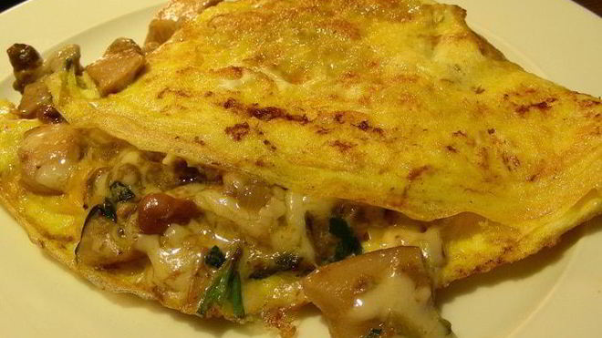 Рецепт Омлет с белыми грибами и эстрагоном по-французски