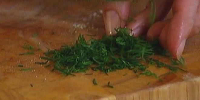 Рецепт омлет с грибами и охотничьими колбасками