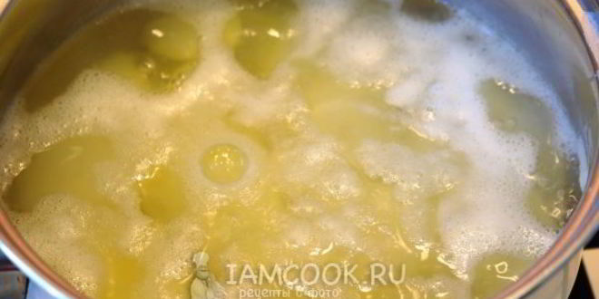 Рецепт омлет с картошкой на сковороде