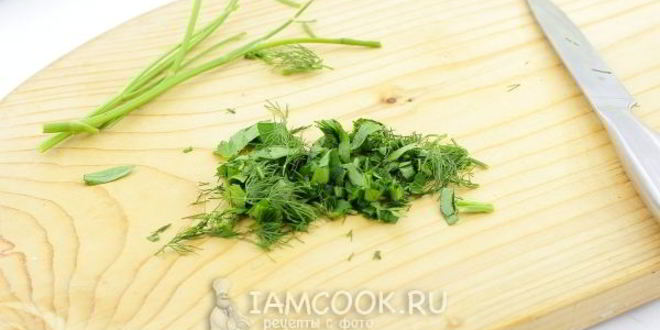 Рецепт омлет с колбасой и сыром