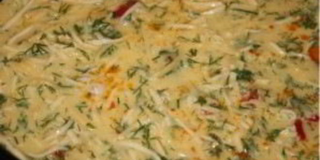 Рецепт омлет с колбасой, помидорами и сыром