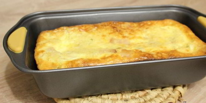 Рецепт омлет с копченым мясом и зеленым горошком