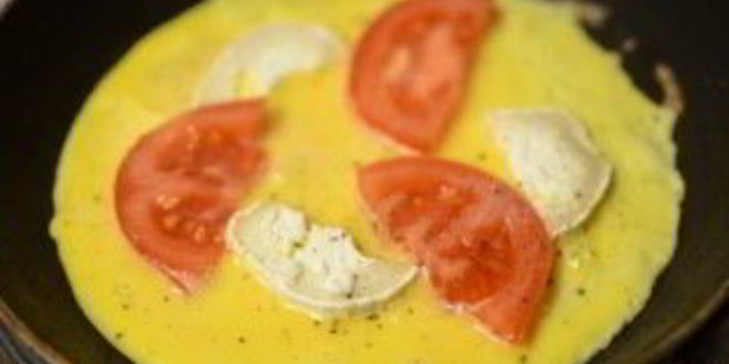 Рецепт омлет с козьим сыром