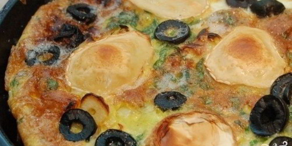 Как приготовить омлет с луком пореем