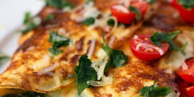 Рецепт омлет с помидорами, сыром и зеленью