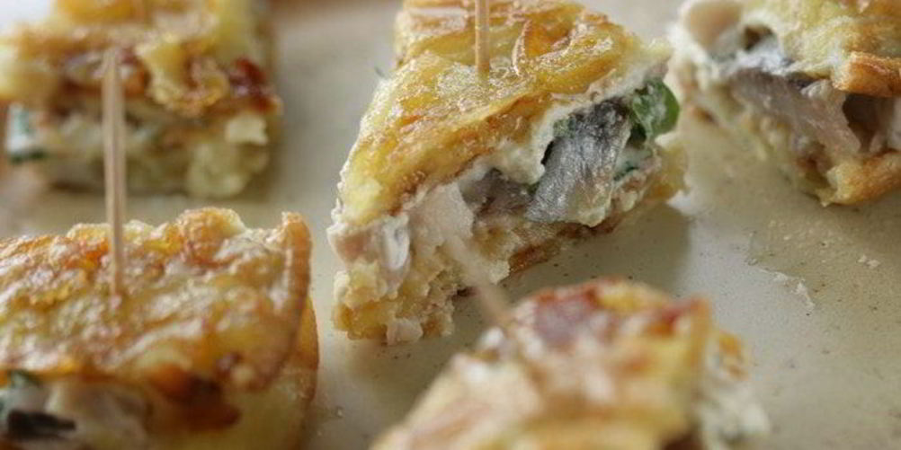 Рецепт омлет с начинкой из грибов, шпината и феты