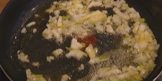 Рецепт омлет с тунцом и фетой