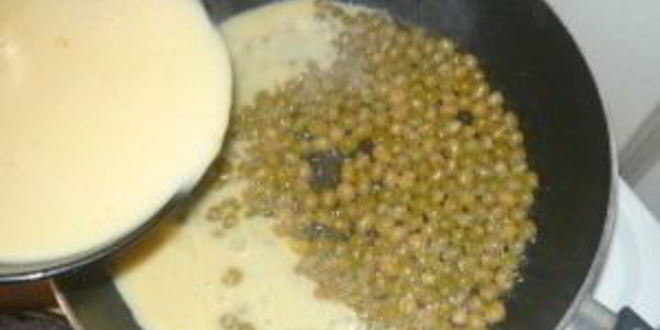 Рецепт омлет с зеленым горошком