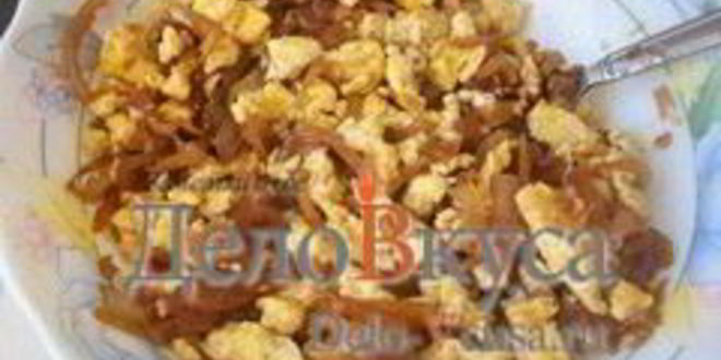 Рецепт омлет с жареным луком и соевым соусом