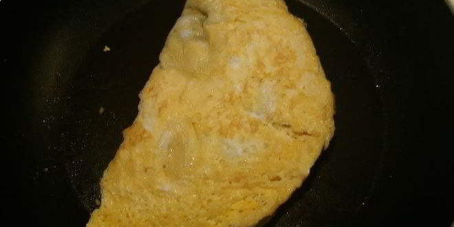 Рецепт омлет со шпинатом и сыром