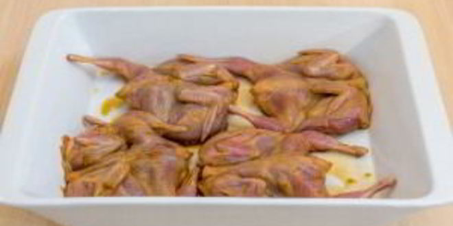 Рецепт перепела, маринованные в имбире с брусничным соусом