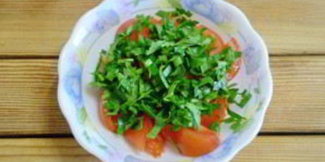 Рецепт помидоры с зеленью и чесноком