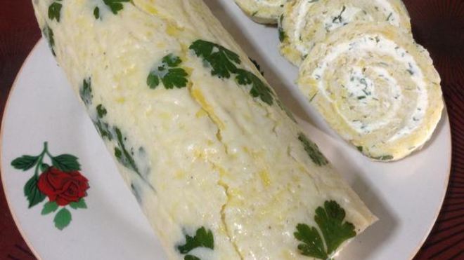 Рецепт Кабачковый рулет с творожной начинкой