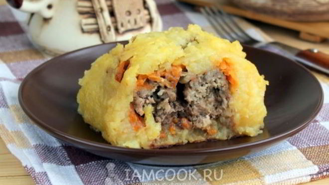 Рецепт Картофельный рулет с фаршем