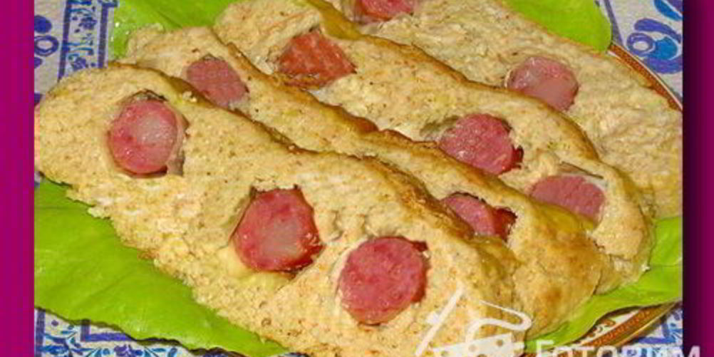 Как приготовить куриный рулет с копчеными колбасками