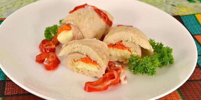 Рецепт куриные рулетики с брынзой и морковью на пару