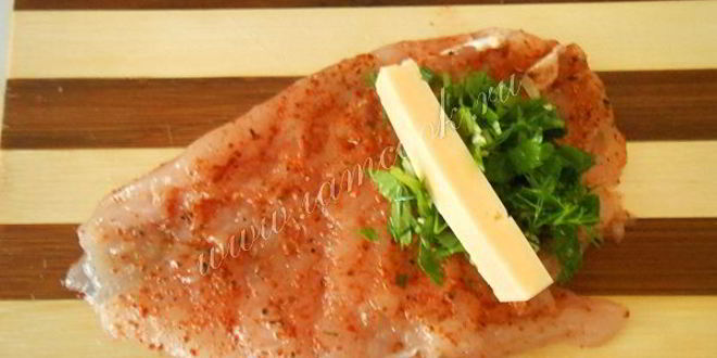 Рецепт куриные рулетики в беконе по-милански