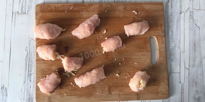 Рецепт куриные рулетики в беконе