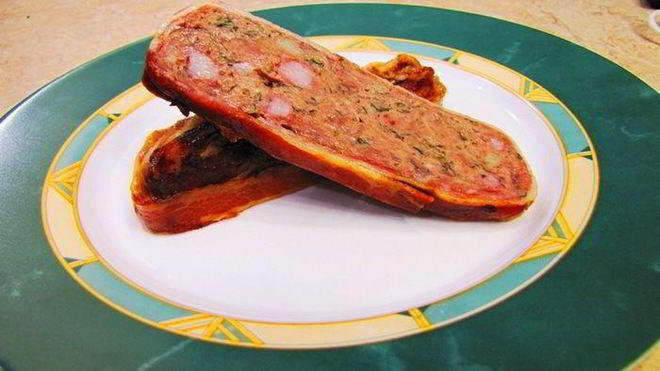 Рецепт Мясной рулет — богатейший вкусовой букет