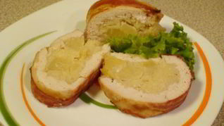 Рецепт Мясной рулет с грушей