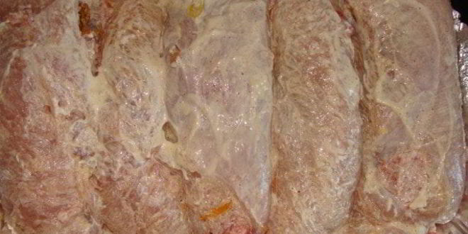 Рецепт мясной рулет с сухофруктами