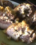 Мясной рулет со сметаной