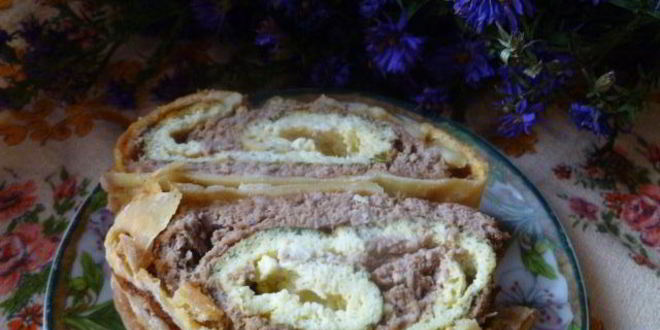 Рецепт мясной рулет в тесте два из одного