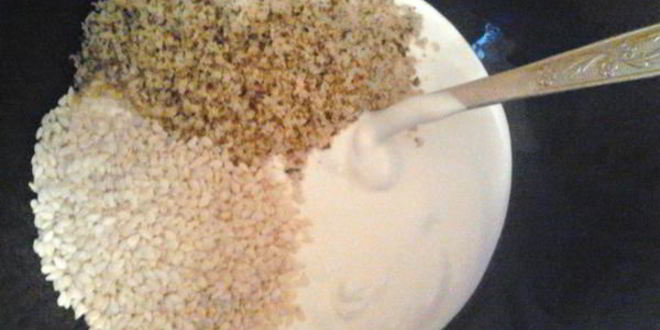 Рецепт мясные рулетики под сметанно-ореховым соусом