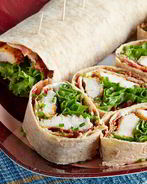 Рулет из лаваша с мясом и морковью по-корейски