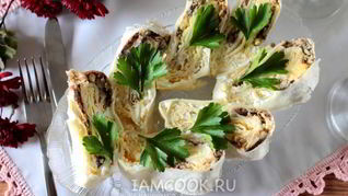 Рецепт Рулет из лаваша со шпротами
