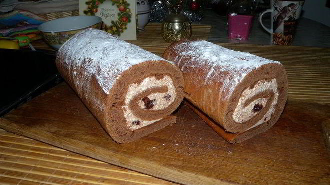 Рецепт Рулет с творогом и вишней